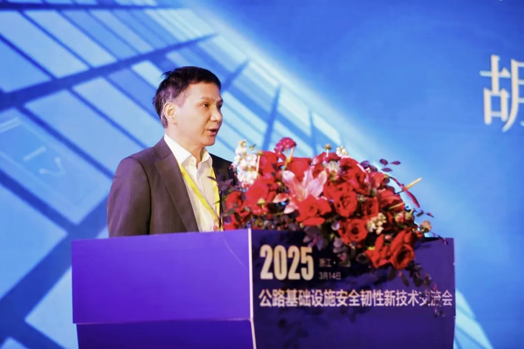 龙8官方网站董事长-胡智彪